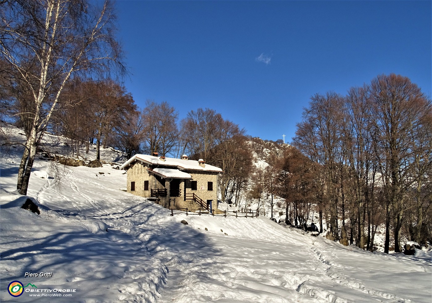 04 Rifugio Monte Zucco.JPG